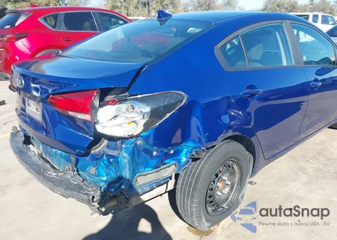 2017 Kia Forte Lx z USA, uszkodzony, nr VIN 3KPFK4A70HE123954